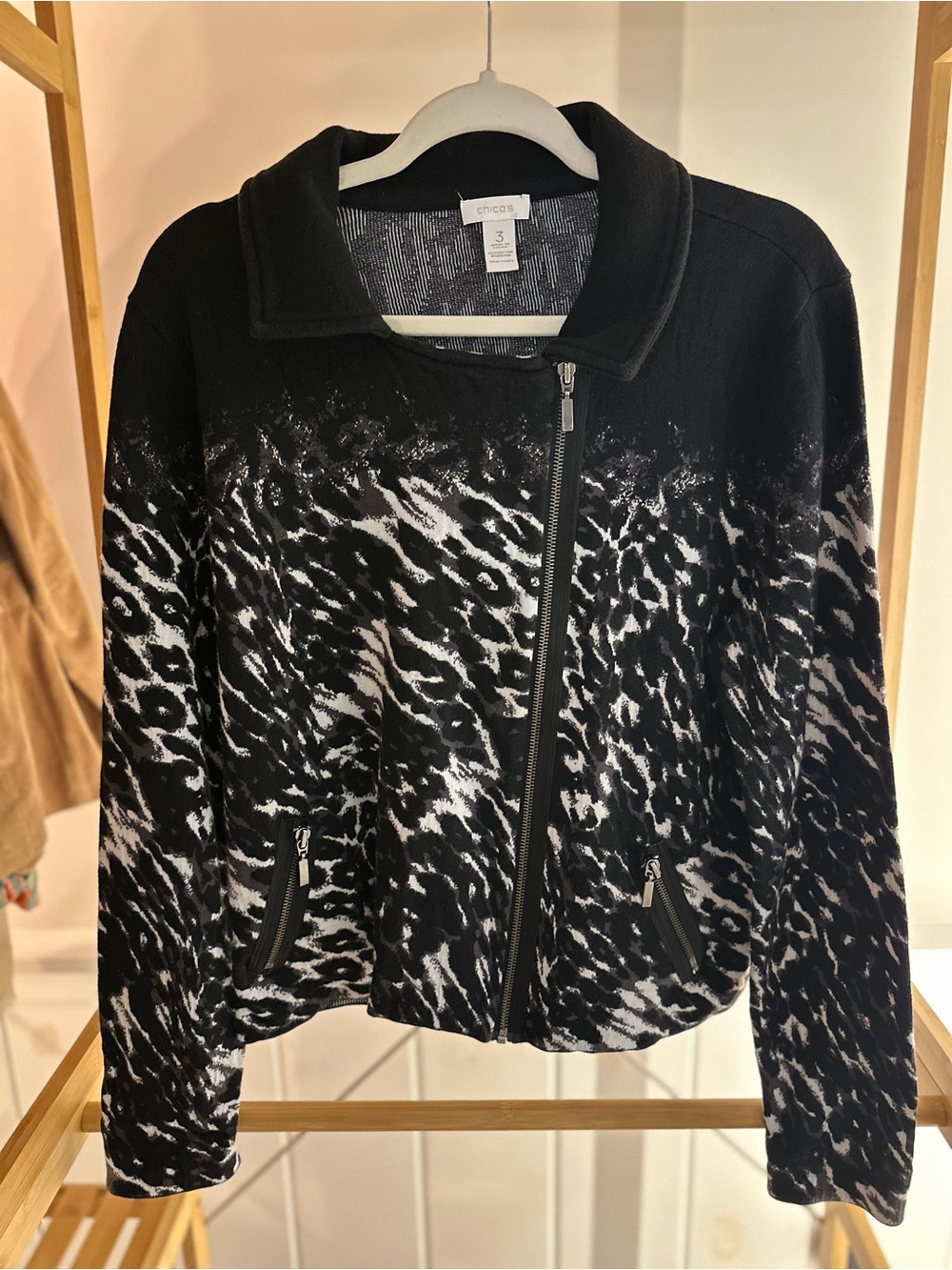 Chico’s Zip Up Printed Jacket